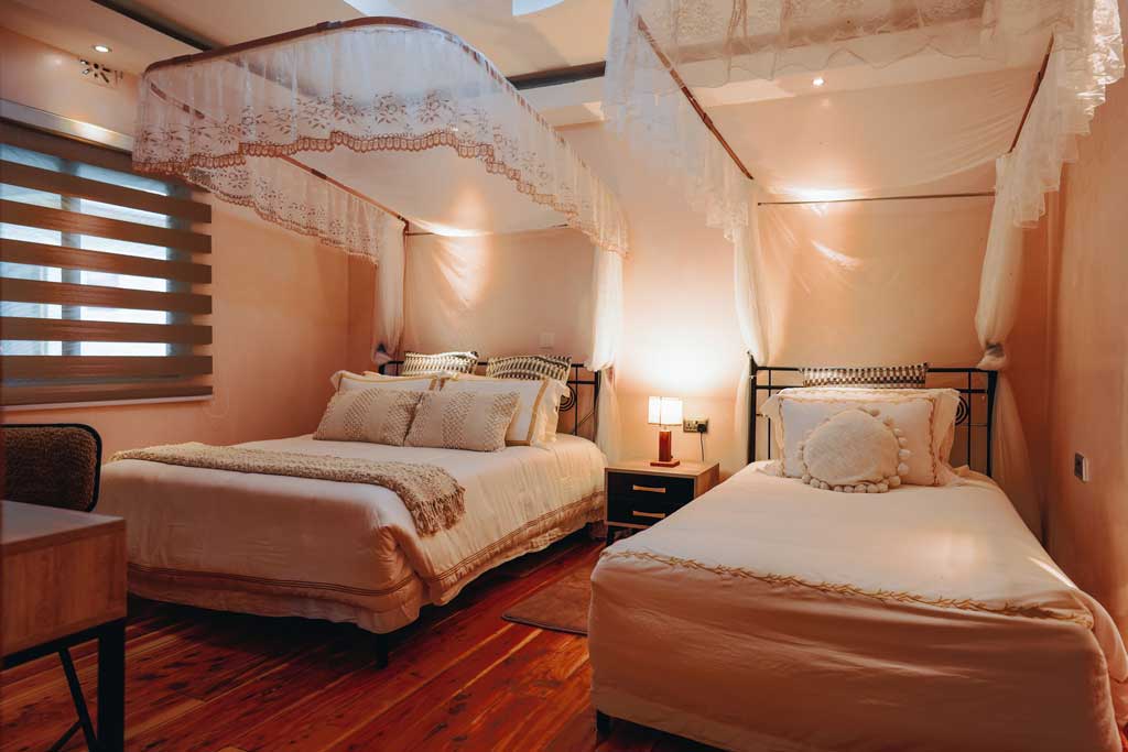 bedrooms with high thread count cotton sheets